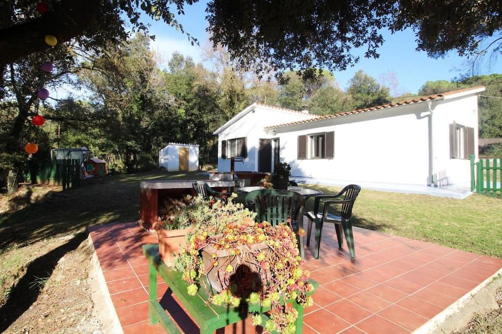 Casa Con Piscina Cerca De Girona Villa Esterno foto